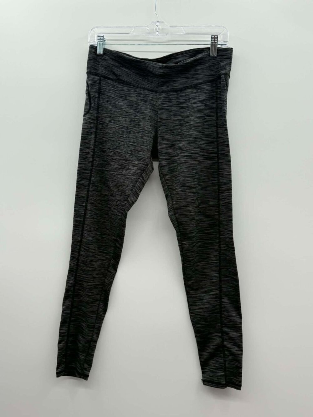 Danskin Women Black Athletic Leggings size L-G